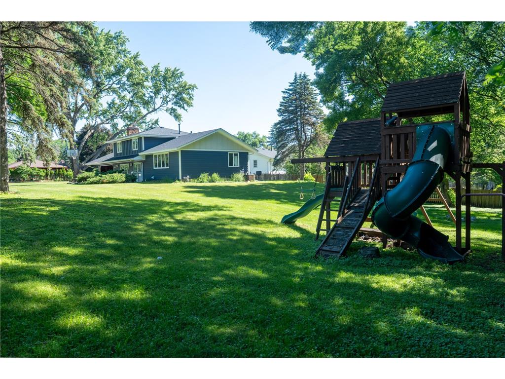 7400 Major Avenue N Brooklyn Park MN 55443 7069716 image22