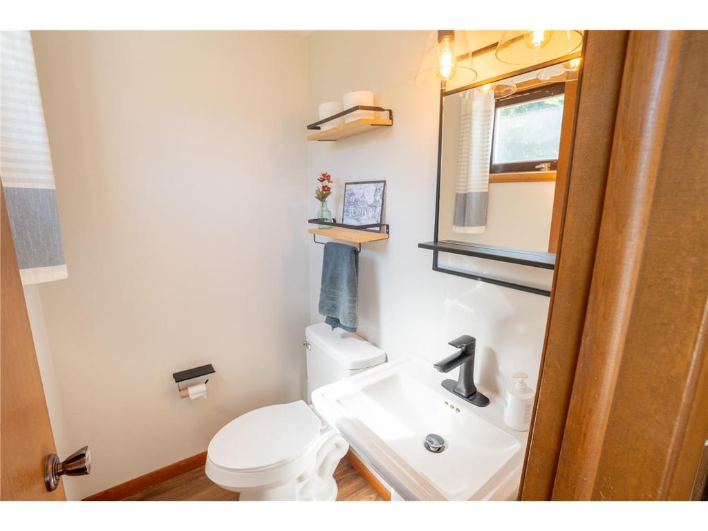 7400 Major Avenue N Brooklyn Park MN 55443 7069716 image8