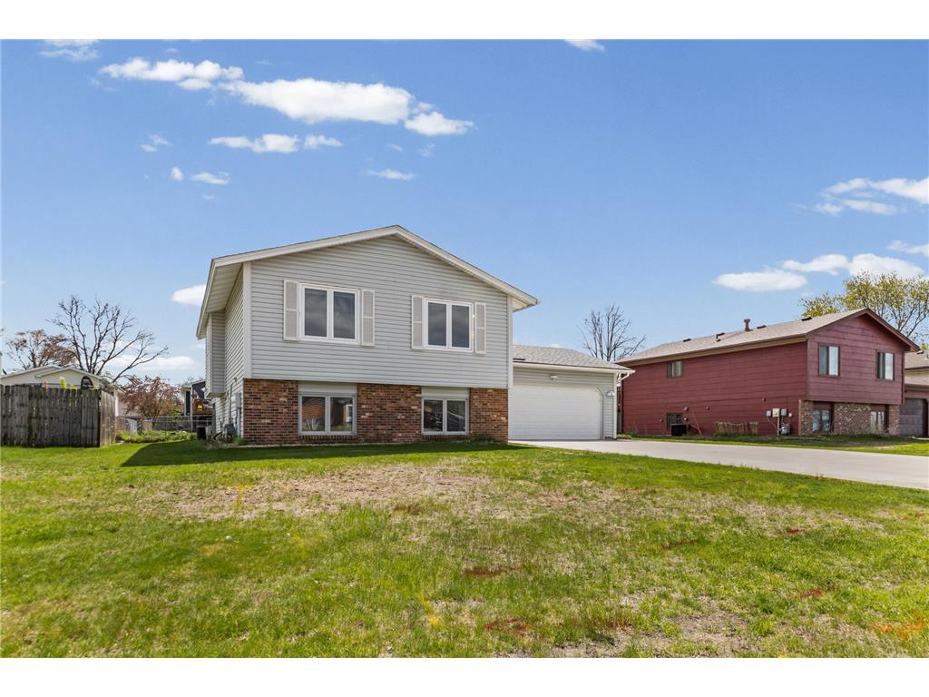 7401 75th Avenue N Brooklyn Park MN 55428 7065012 image3
