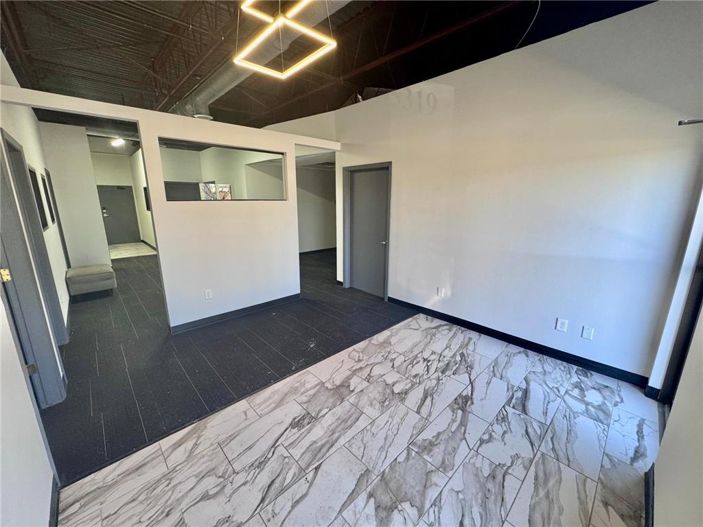 7401 Bush Lake Road Edina MN 55439 6717335 image2