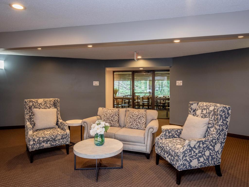 7401 W 101st Street #111 Bloomington MN 55438 6819709 image22