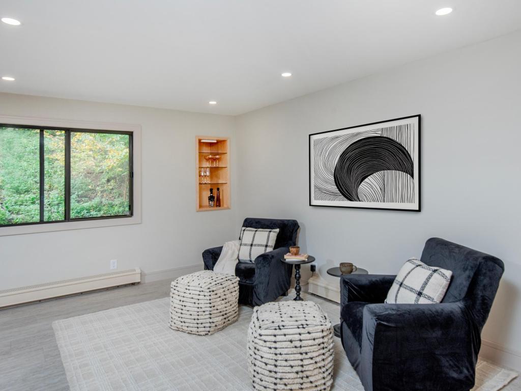 7401 W 101st Street #111 Bloomington MN 55438 7013955 image10