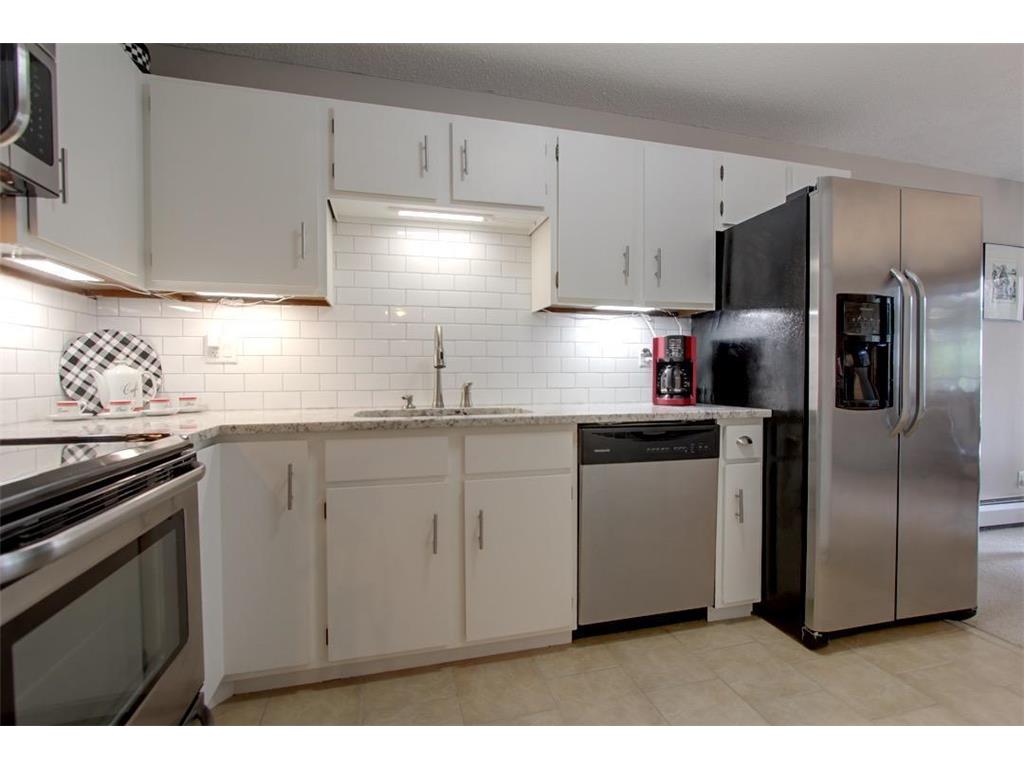 7401 W 101st Street #121 Bloomington MN 55438 7025454 image3