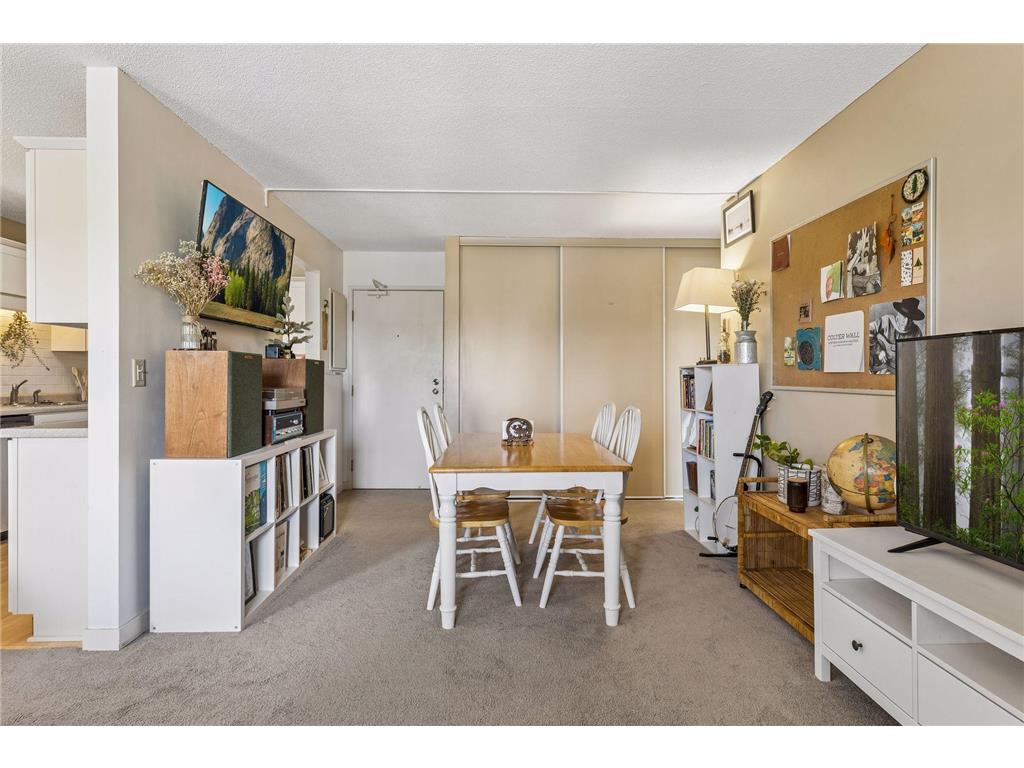 7401 W 101st Street #320 Bloomington MN 55438 7072404 image11