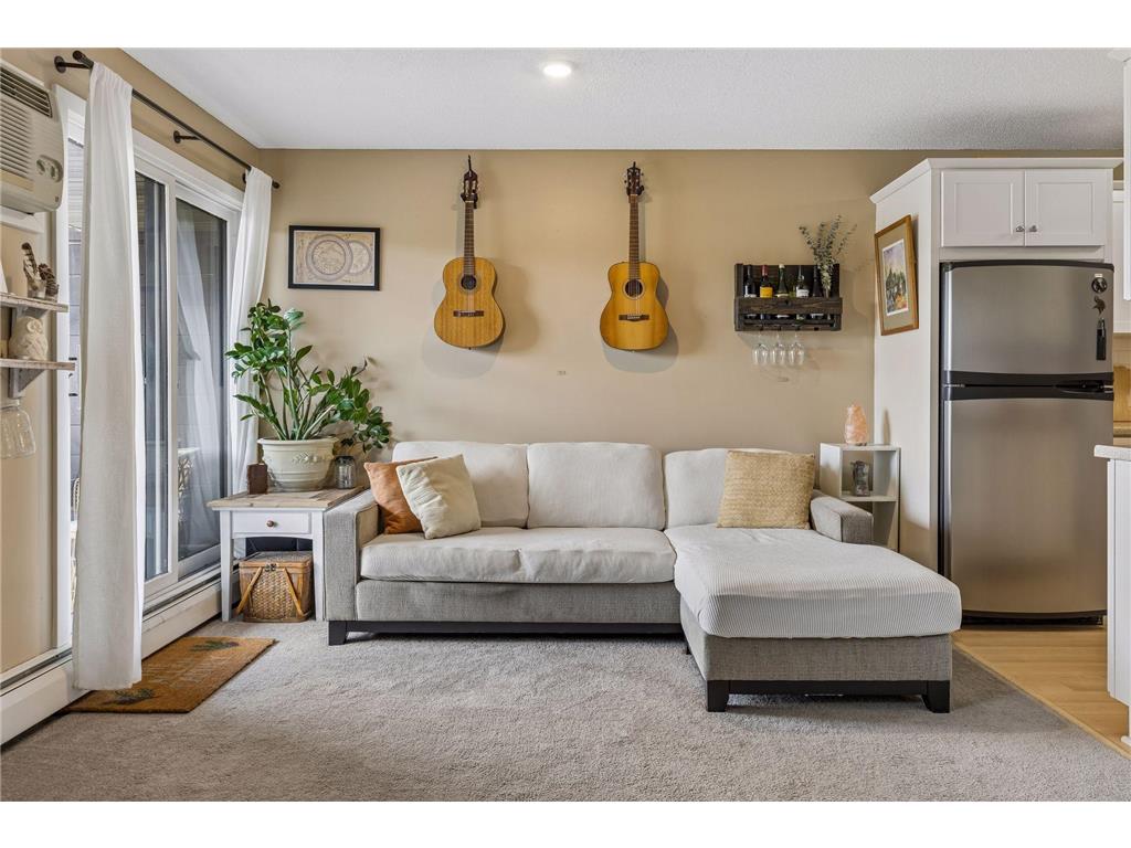 7401 W 101st Street #320 Bloomington MN 55438 7072404 image2