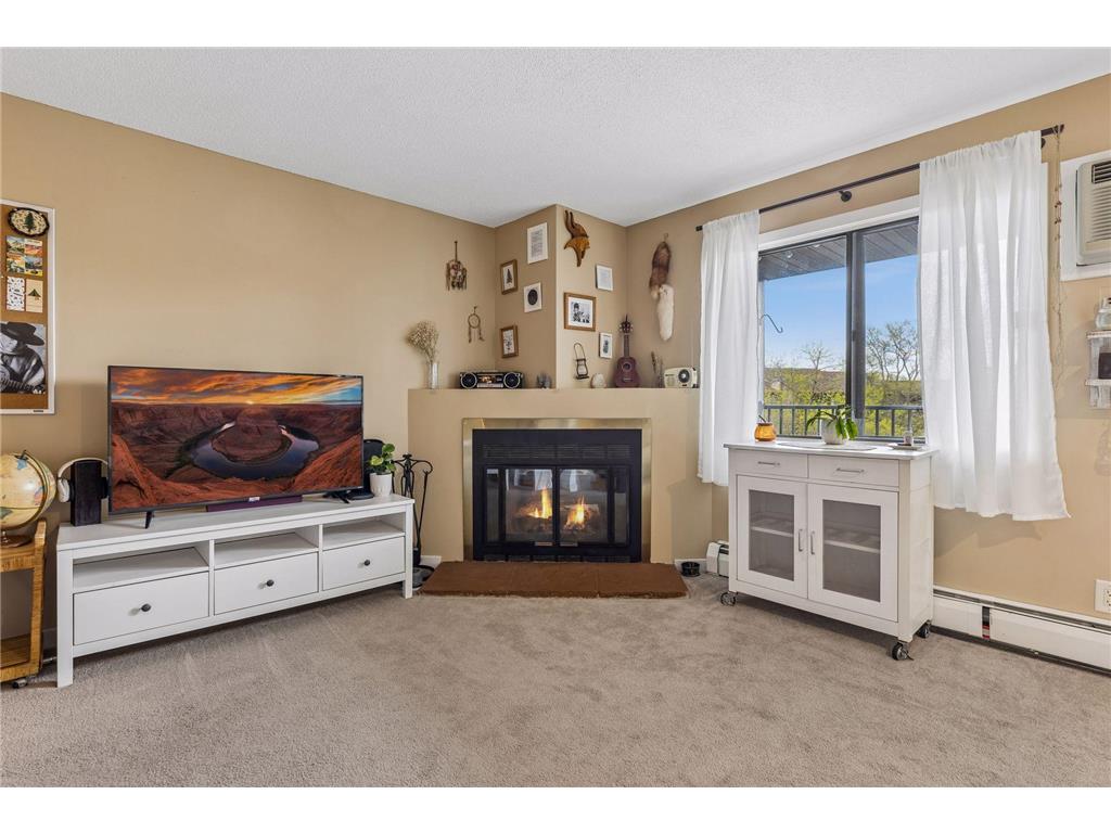 7401 W 101st Street #320 Bloomington MN 55438 7072404 image4