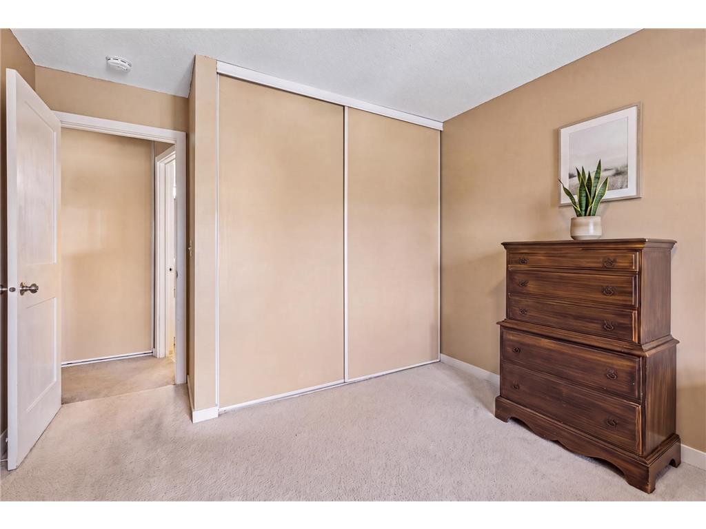 7401 W 101st Street #320 Bloomington MN 55438 7101059 image8