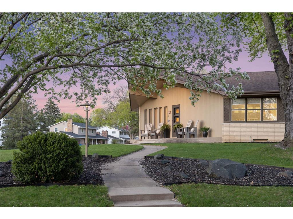 7401 W Shore Drive Edina MN 55435 7069415 image1