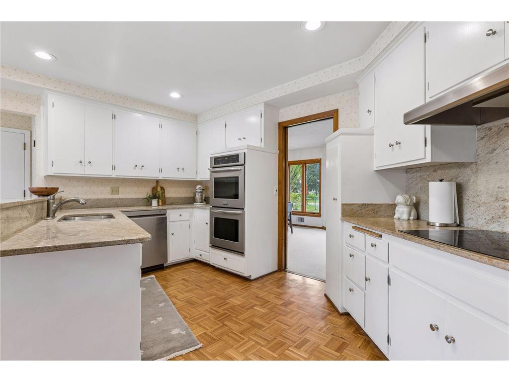 7401 W Shore Drive Edina MN 55435 7069415 image26