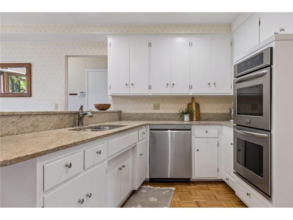 7401 W Shore Drive Edina MN 55435 7069415 image27