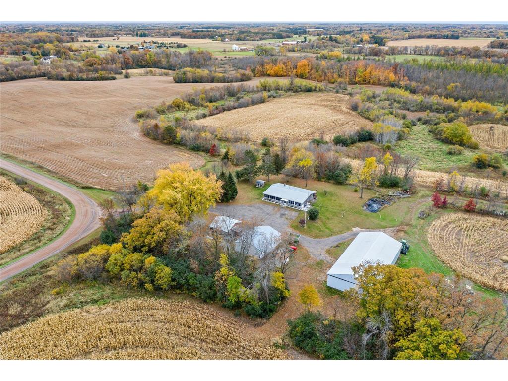 7402 299th Avenue NE North Branch MN 55056 6254366 image1