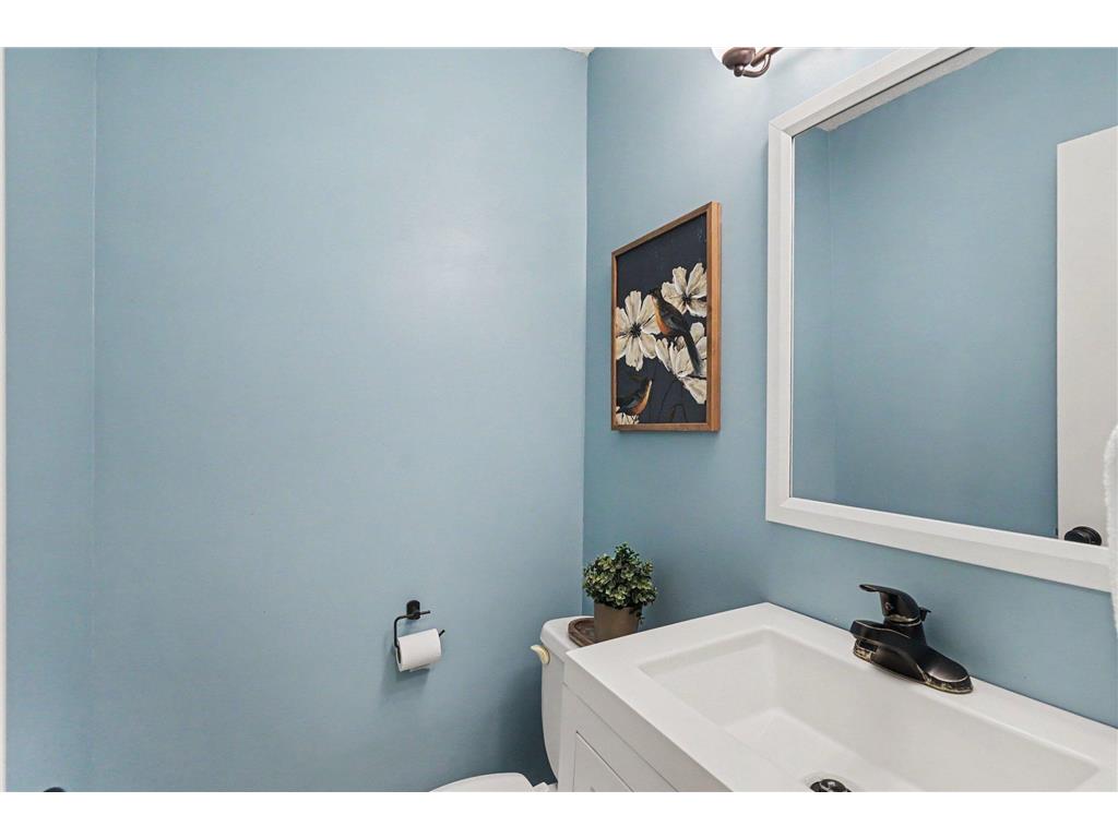 7402 Germane Trail Apple Valley MN 55124 7089520 image12