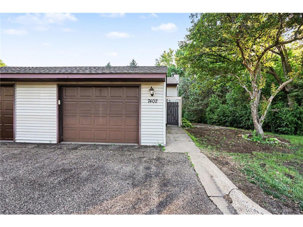 7402 Germane Trail Apple Valley MN 55124 7089520 image2