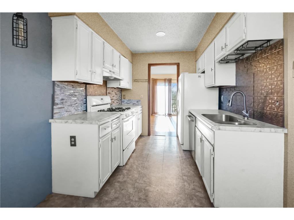 7403 142nd Street Court Apple Valley MN 55124 6820907 image11