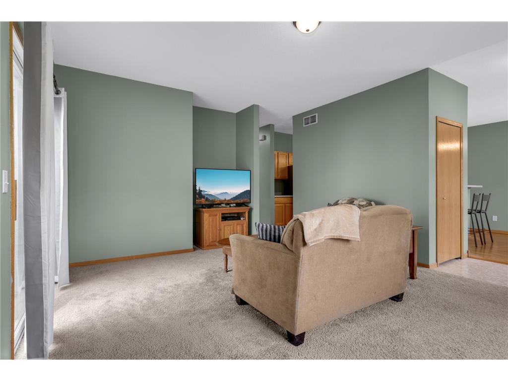 7407 Derby Lane Shakopee MN 55379 7043676 image6