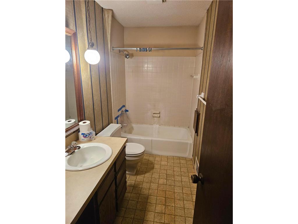7408 W 100th Street Bloomington MN 55438 7100495 image11