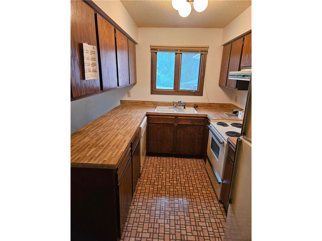 7408 W 100th Street Bloomington MN 55438 7100495 image5