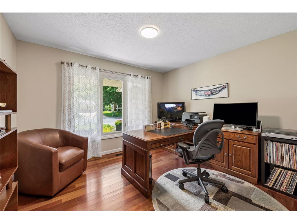 7408 W 83rd Street Bloomington MN 55438 7084393 image20