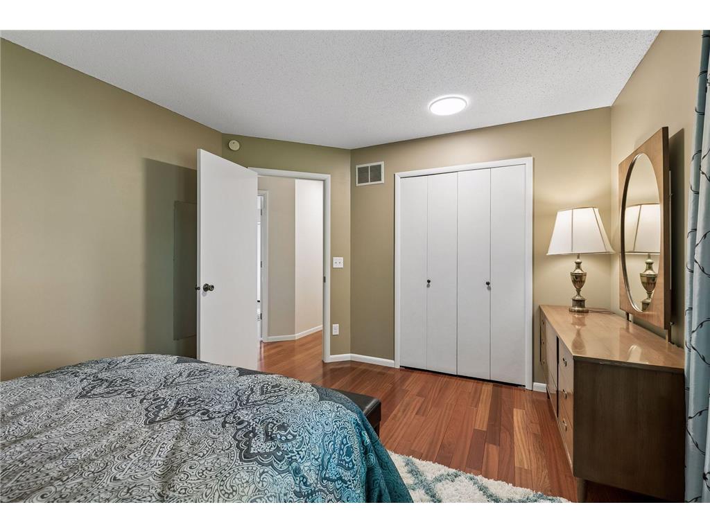 7408 W 83rd Street Bloomington MN 55438 7084393 image28
