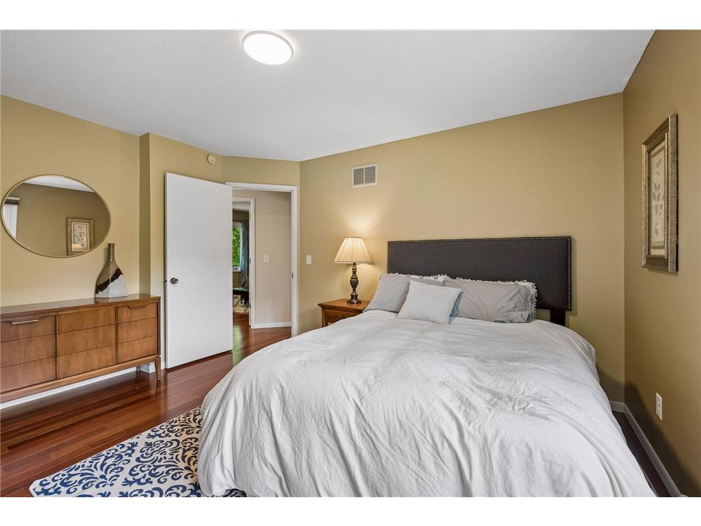 7408 W 83rd Street Bloomington MN 55438 7084393 image32