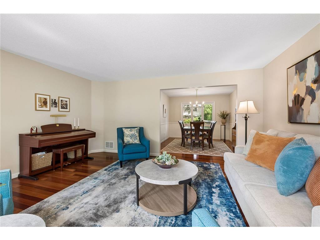 7408 W 83rd Street Bloomington MN 55438 7084393 image6
