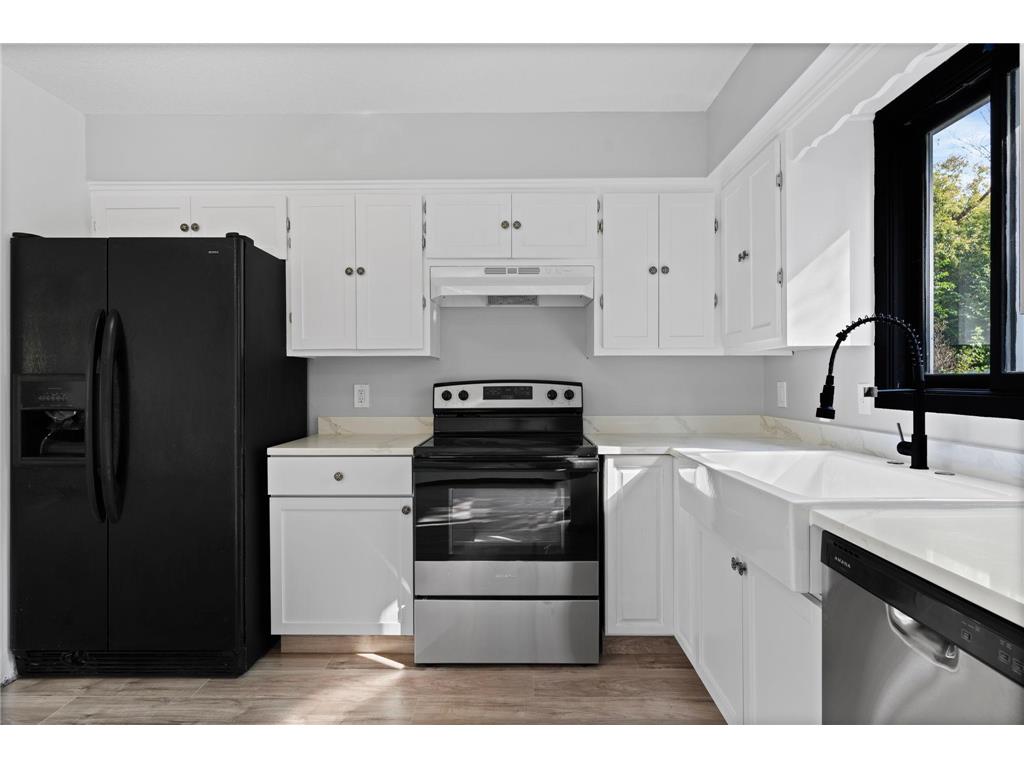 7409 74th Avenue N Brooklyn Park MN 55428 6786901 image11