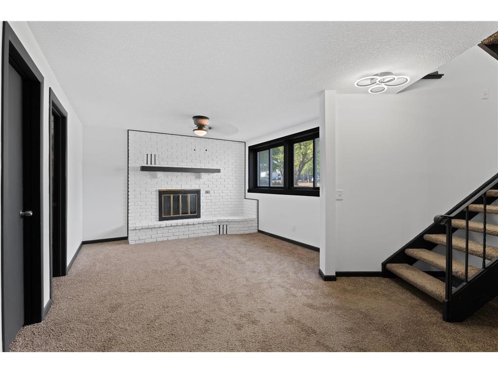 7409 74th Avenue N Brooklyn Park MN 55428 6786901 image18