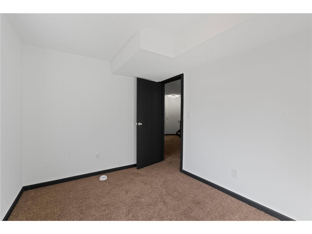 7409 74th Avenue N Brooklyn Park MN 55428 6786901 image23