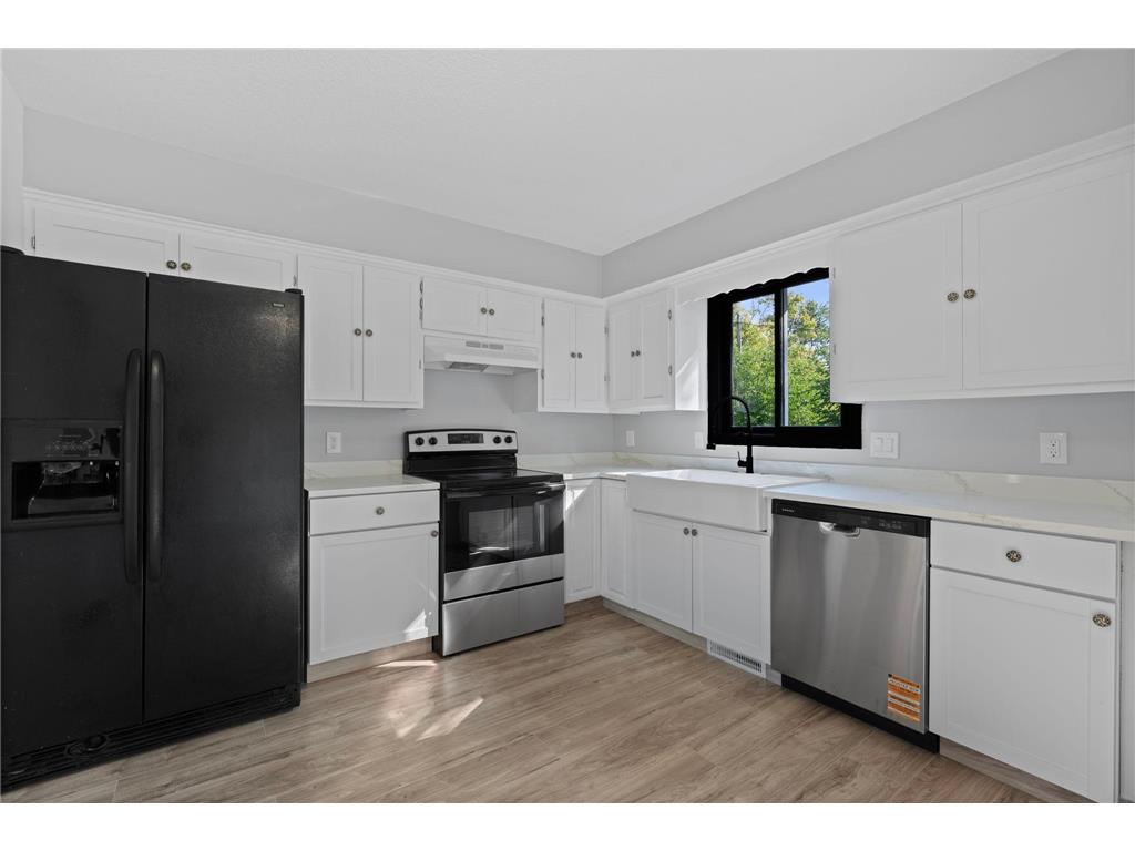 7409 74th Avenue N Brooklyn Park MN 55428 6786901 image7