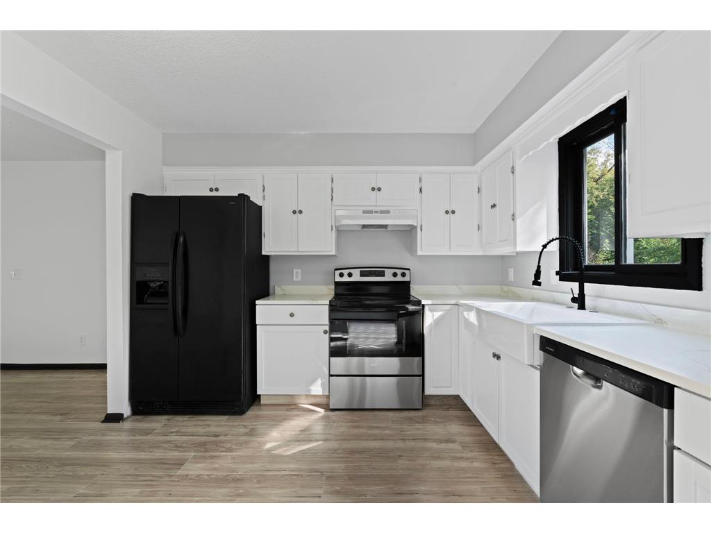 7409 74th Avenue N Brooklyn Park MN 55428 6786901 image9