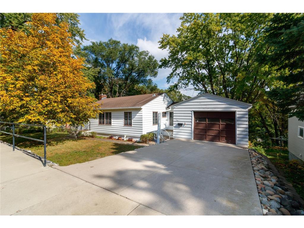 741 6th Street N, Bayport, MN 55003 MLS 6267560 Edina Realty