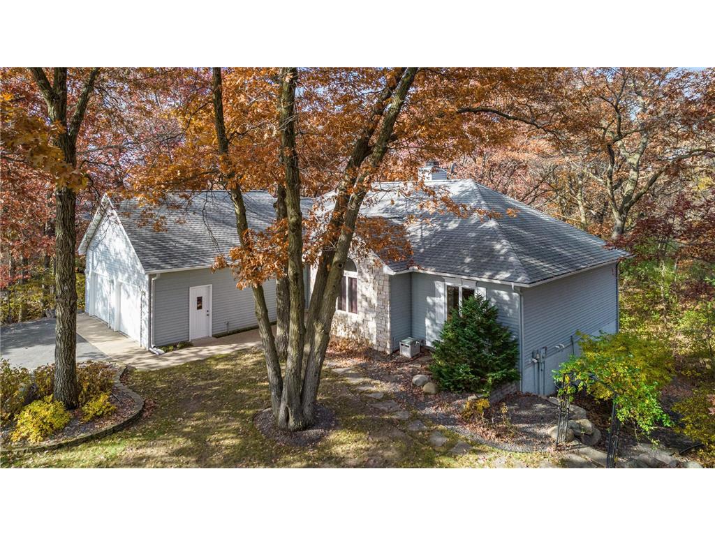 741 Hunters Circle N, Hudson, WI 54016 MLS 6258713 Edina Realty