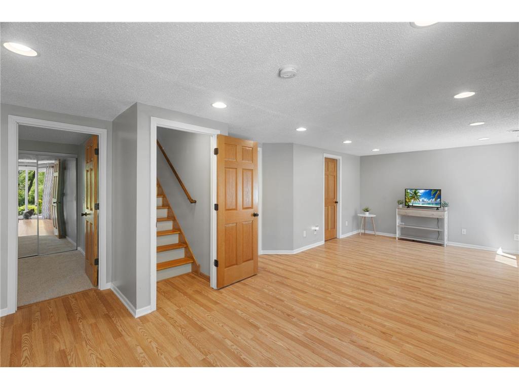 741 Morrison Avenue S Annandale MN 55302 7091614 image44