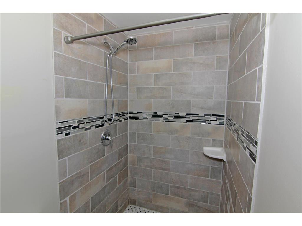 741 Pierce Butler Route Saint Paul MN 55104 7018631 image12