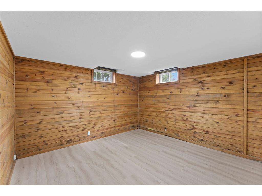 741 Roselawn Avenue E Maplewood MN 55117 7088253 image21