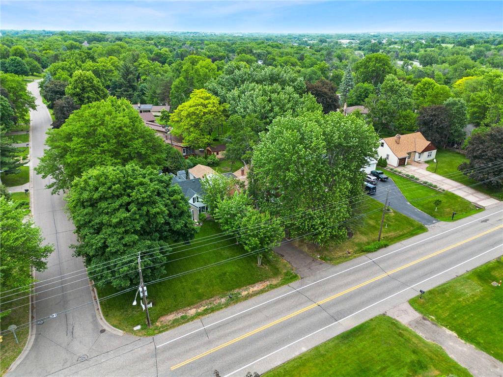 741 Roselawn Avenue E Maplewood MN 55117 7088253 image40