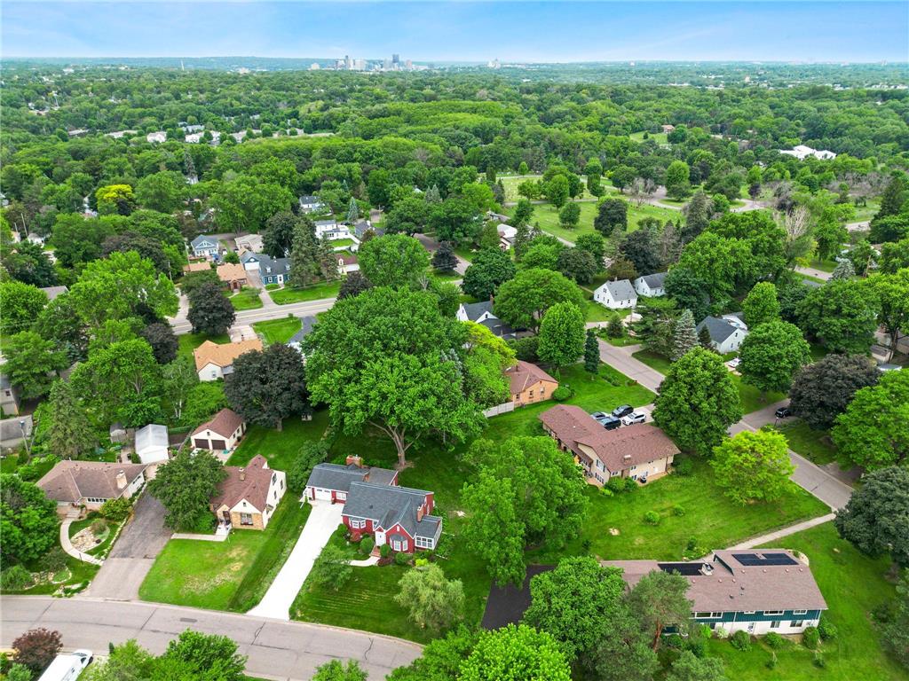 741 Roselawn Avenue E Maplewood MN 55117 7088253 image47