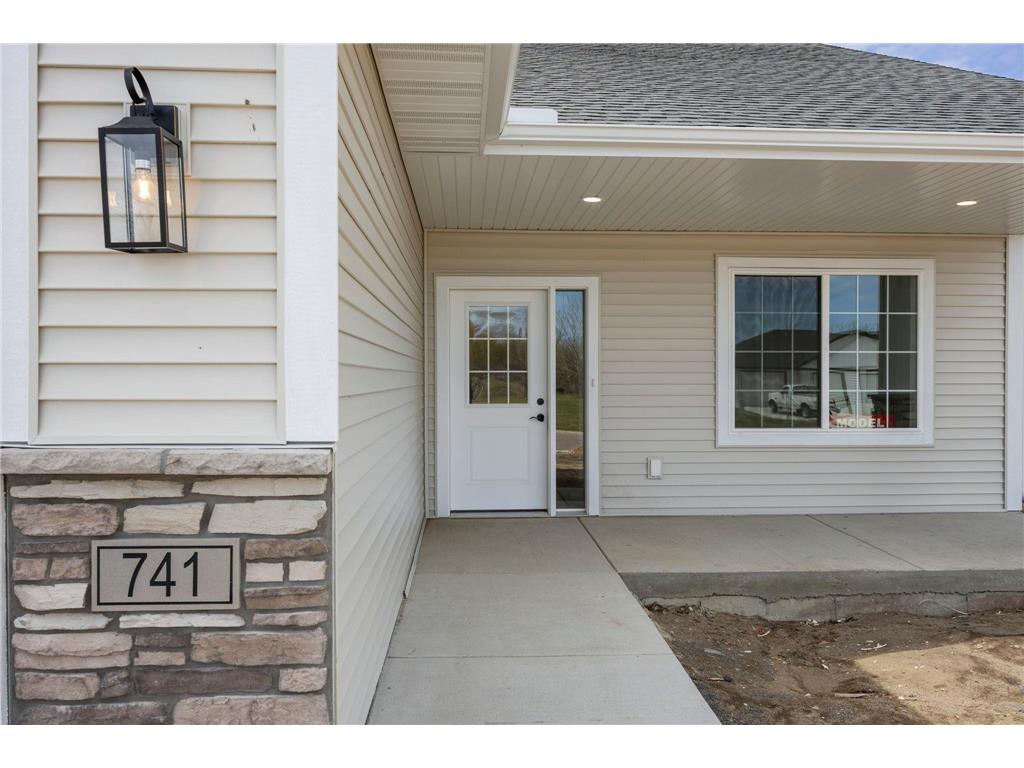 741 St James Circle Litchfield MN 55355 6796605 image17