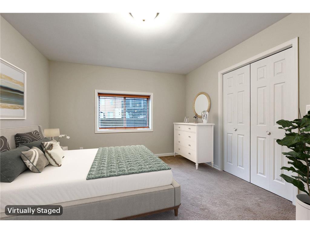 741 Victoria Street S Saint Paul MN 55102 7093924 image13