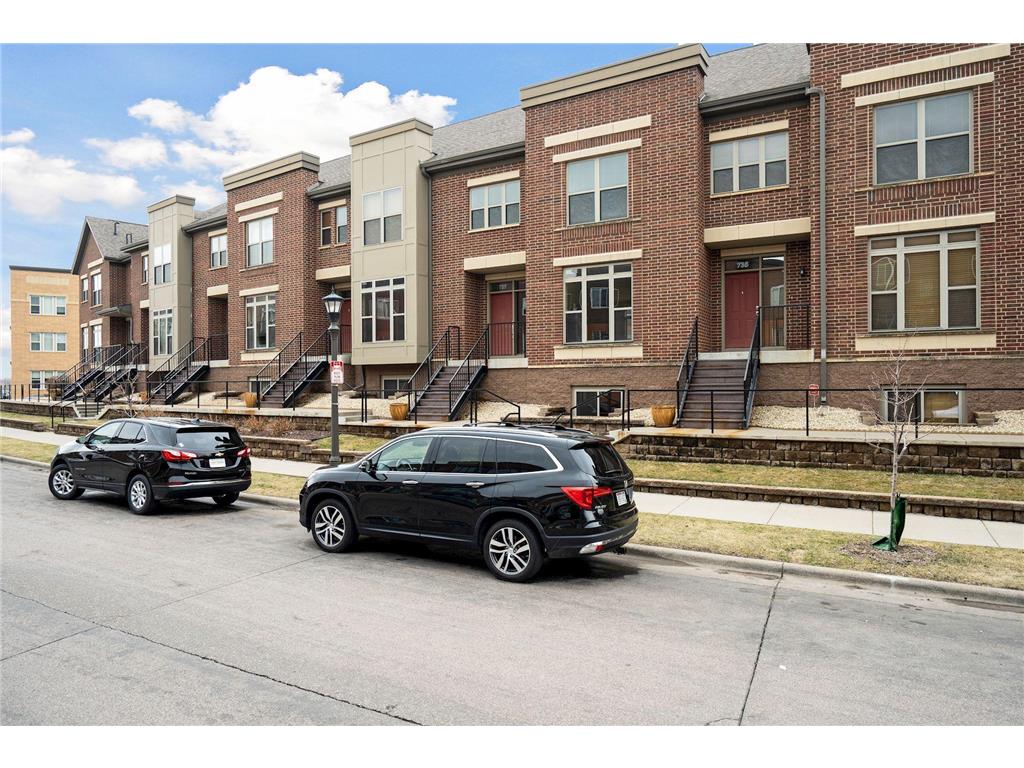 741 Victoria Street S Saint Paul MN 55102 7093924 image17