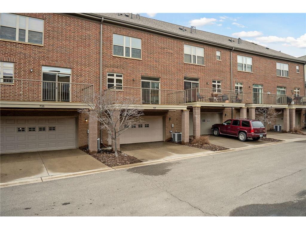 741 Victoria Street S Saint Paul MN 55102 7093924 image19