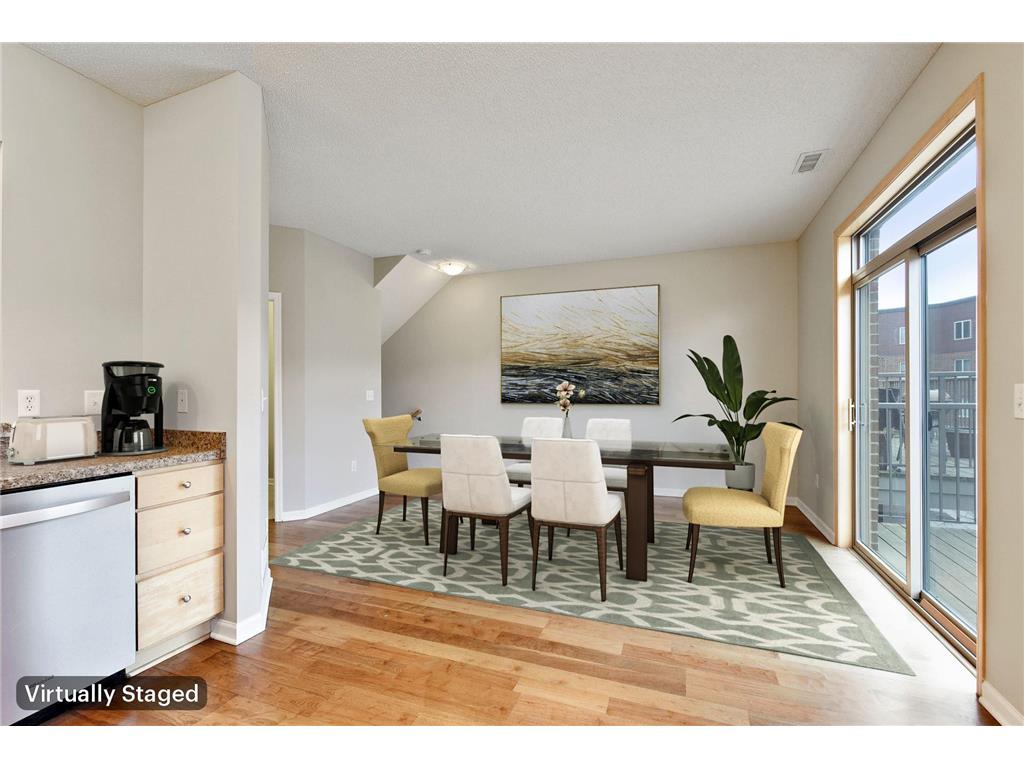 741 Victoria Street S Saint Paul MN 55102 7093924 image4