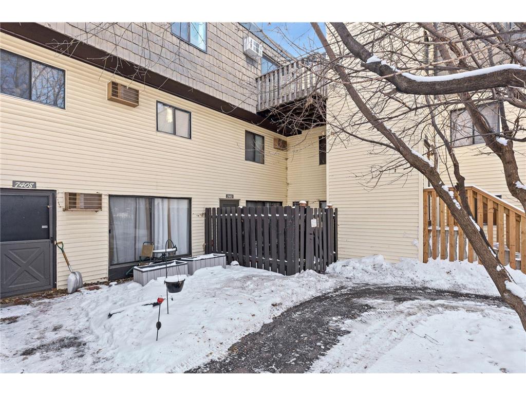 7410 72nd Lane N Brooklyn Park MN 55428 7045876 image1