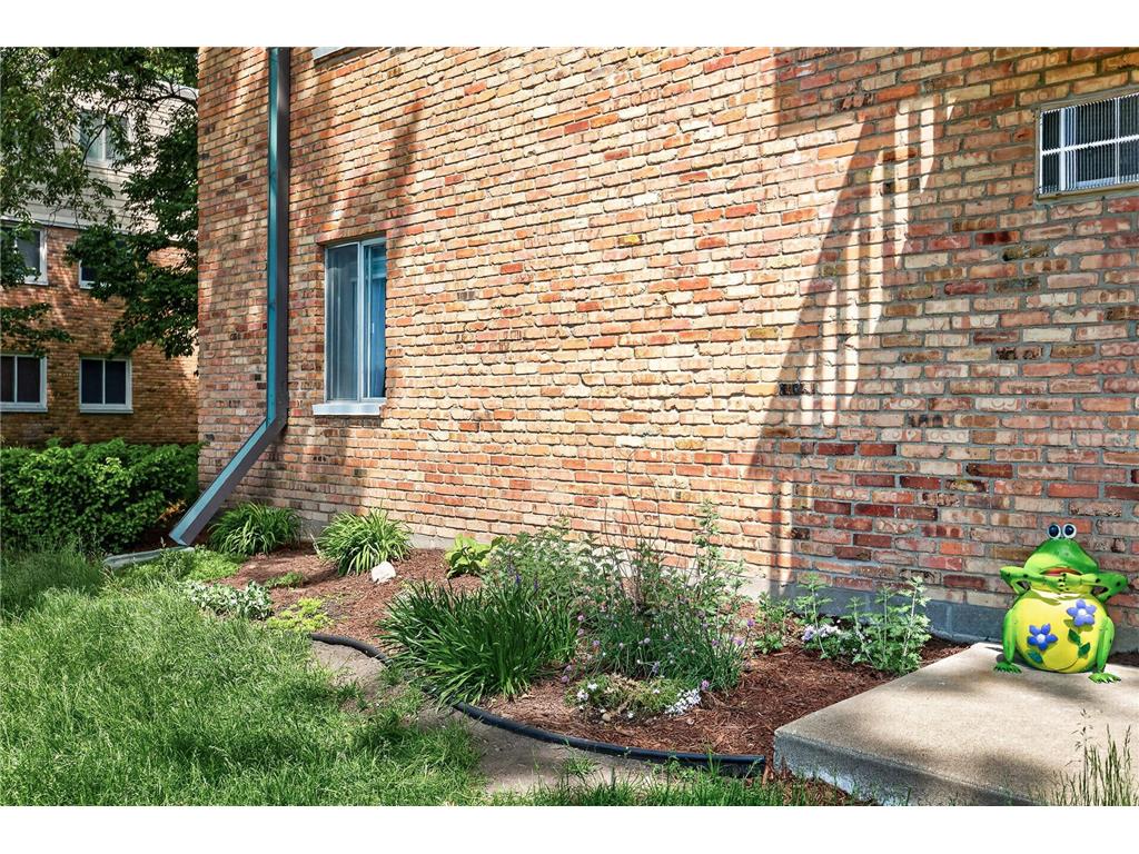 7412 W 22nd Street #104 Saint Louis Park MN 55426 7076933 image23