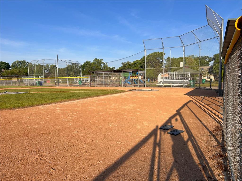 7412 W 22nd Street #104 Saint Louis Park MN 55426 7076933 image33