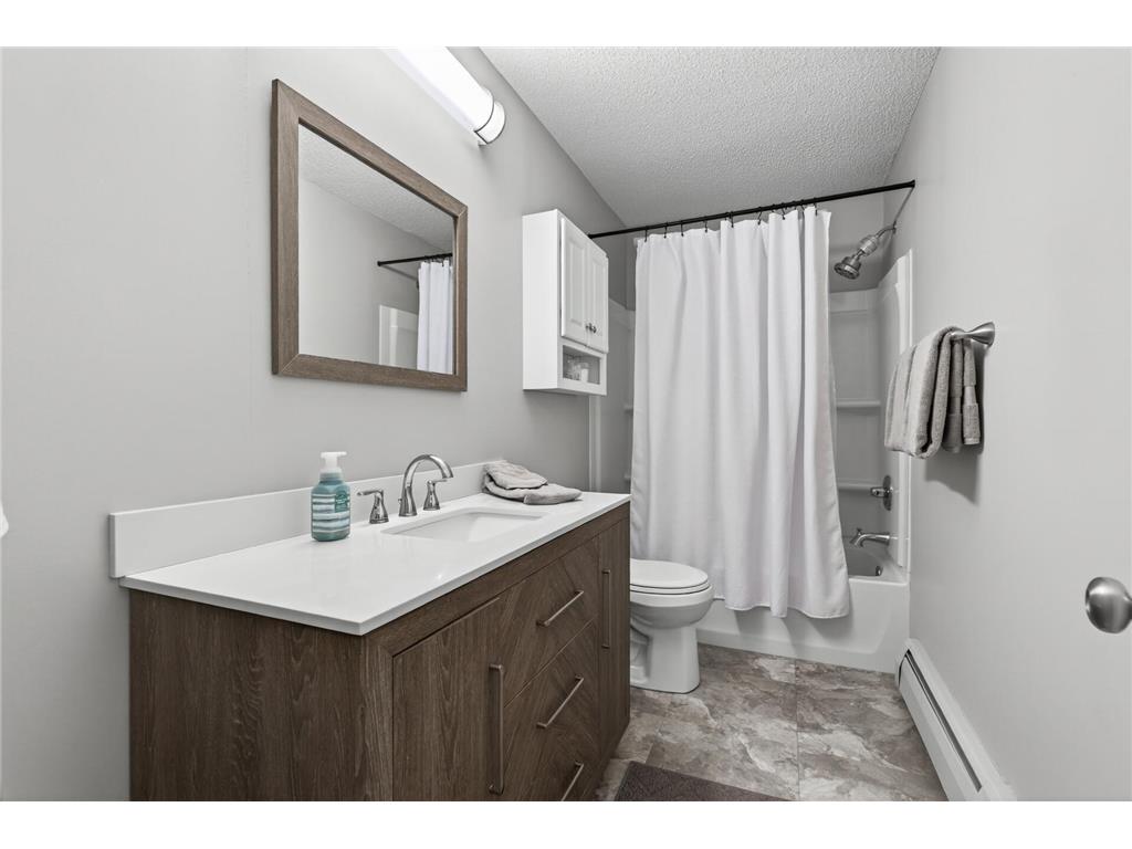 7412 W 22nd Street #104 Saint Louis Park MN 55426 7076933 image7
