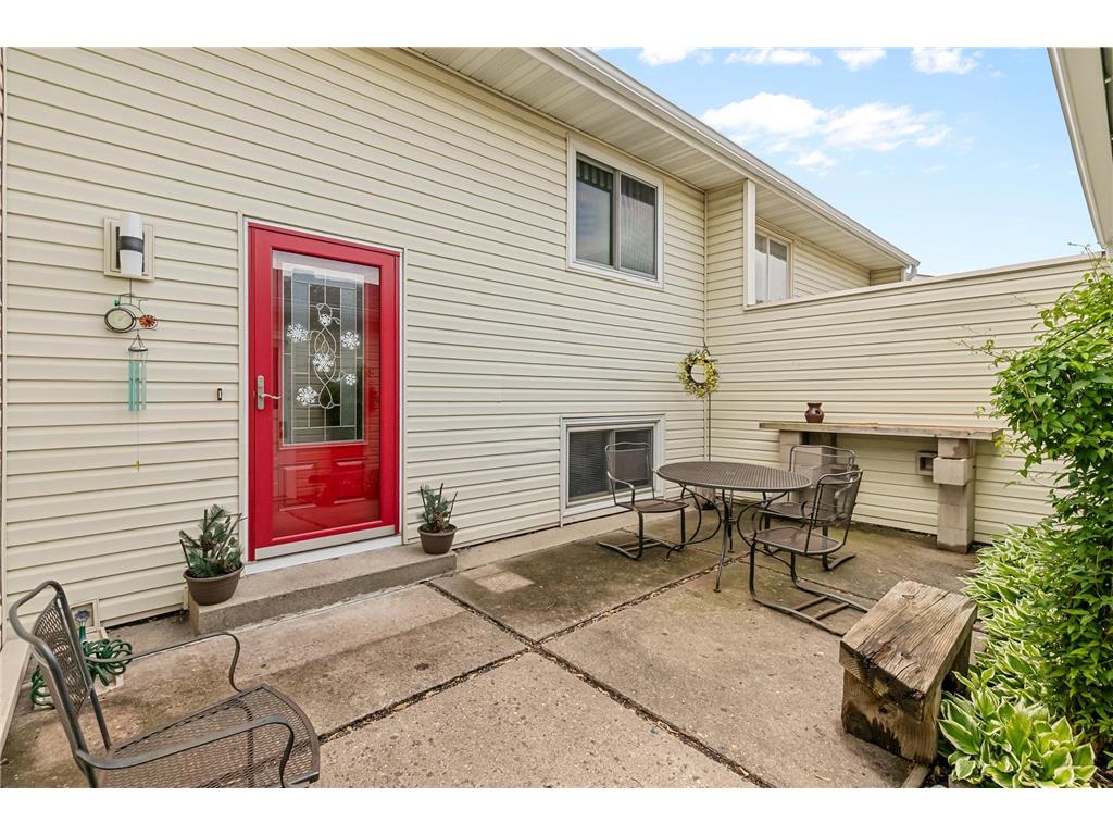 7413 143rd Street Court Apple Valley MN 55124 7086450 image2