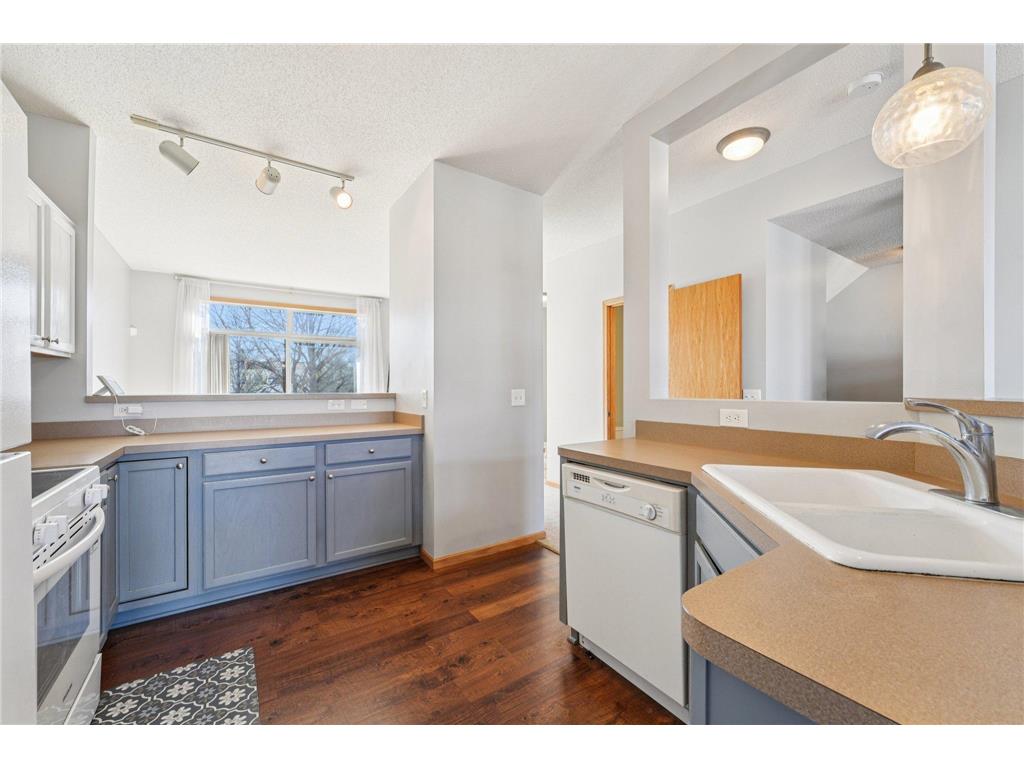 7413 Zane Avenue N Brooklyn Park MN 55443 7045329 image12