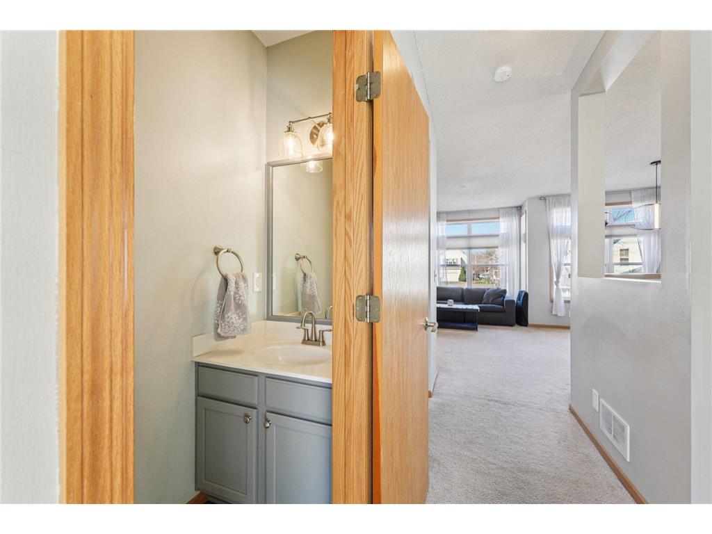 7413 Zane Avenue N Brooklyn Park MN 55443 7045329 image16
