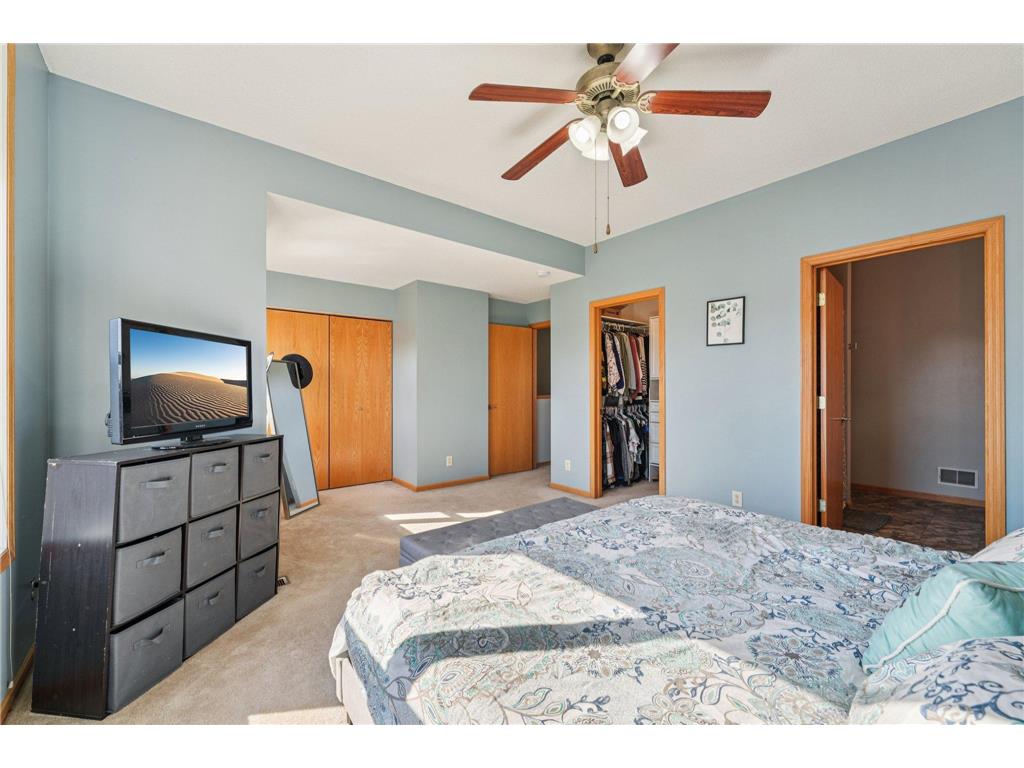 7413 Zane Avenue N Brooklyn Park MN 55443 7045329 image23